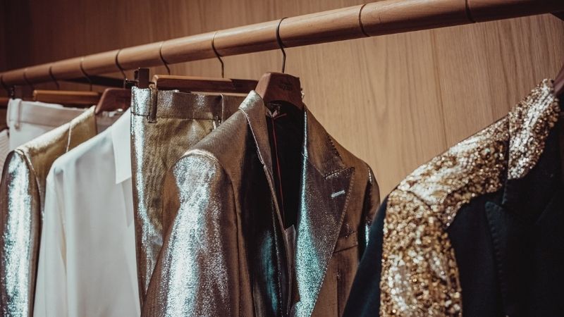 How To Create A Capsule Wardrobe